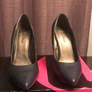 Navy blue pumps